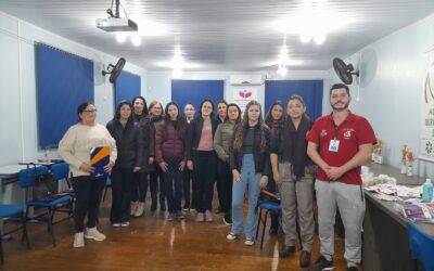 Curso de Manicure e Pedicure Promovido pela Secretaria da Indústria e Comércio de Ibirubá Tem Início com Turma Lotada