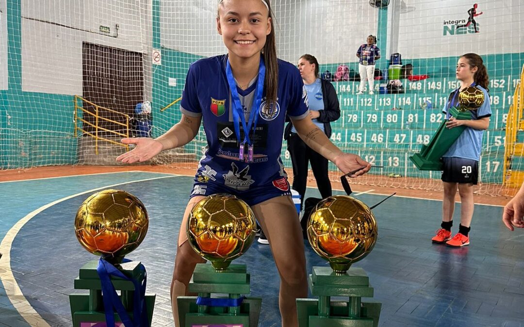 Mellany dos Santos desponta no universo do Futsal: Uma Promessa em Ascensão