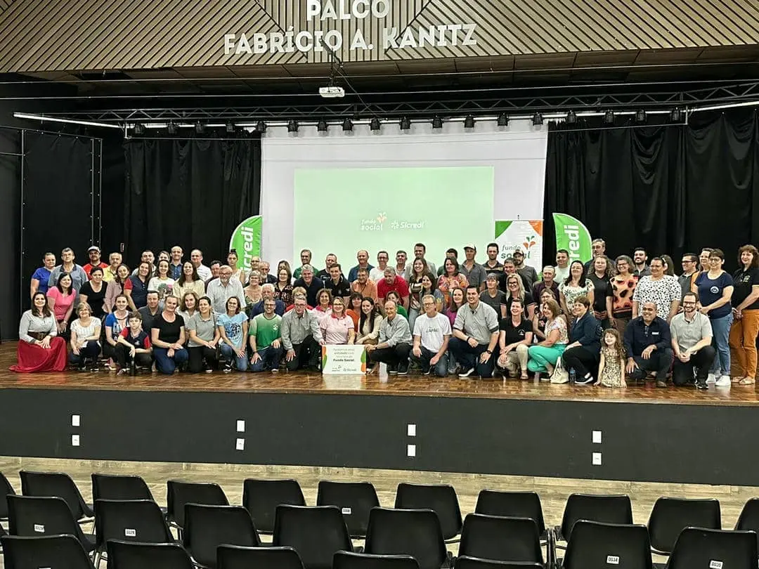 Sicredi Rota das Terras RS/MG: Cooperação e Solidariedade na Entrega do Fundo Social em Ibirubá/RS