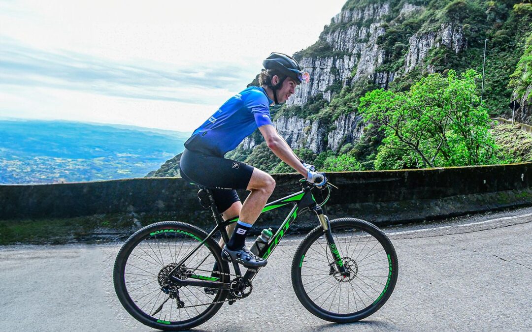 Ibirubense Mateus Medeiros Schneider Supera Desafio Serra do Rio do Rastro em Lauro Muller