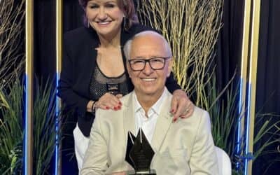 Presidente da Coprel recebe o Troféu Padre Theodor Amstad, principal homenagem do cooperativismo gaúcho