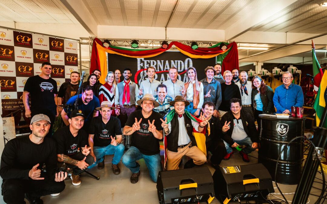 Live Solidária de Fernando & Banda Arrecada Mais de 23 Mil Reais