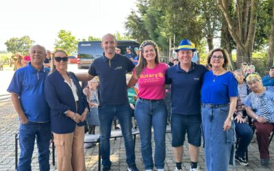 Tarde especial no Lar do Idoso reúne seus moradores e representantes de clubes em evento com muita musica e animação