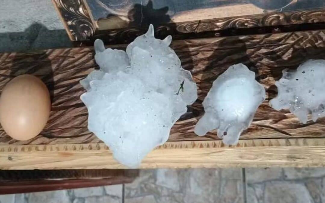 RS registra maior pedra de granizo já documentada no Brasil