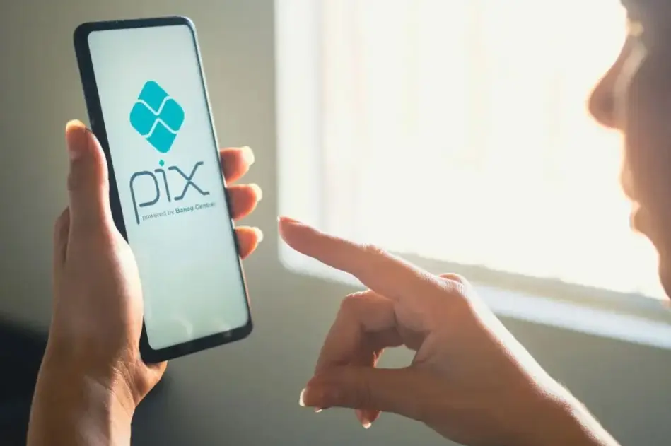Bancos passam a oferecer Pix Automático a partir desta segunda