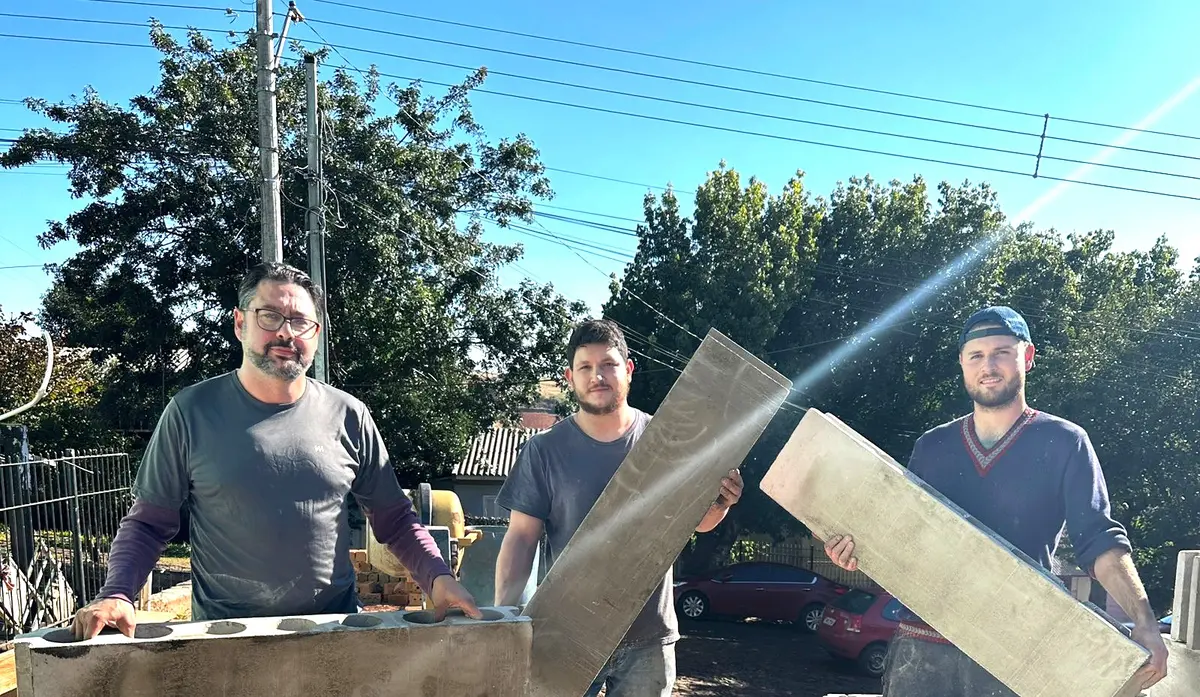 Construa a Casa dos Seus Sonhos Economizando até 40%