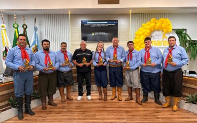 Câmara de Quinze de Novembro presta homenagem ao Grupo de Cavaleiros do Vento
