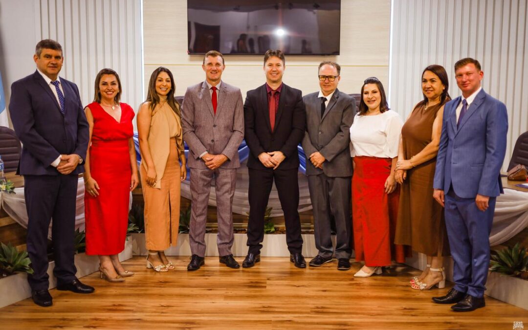 Fabiano Valdeci Ruppenthal assume presidência da Câmara de Vereadores de Quinze de Novembro