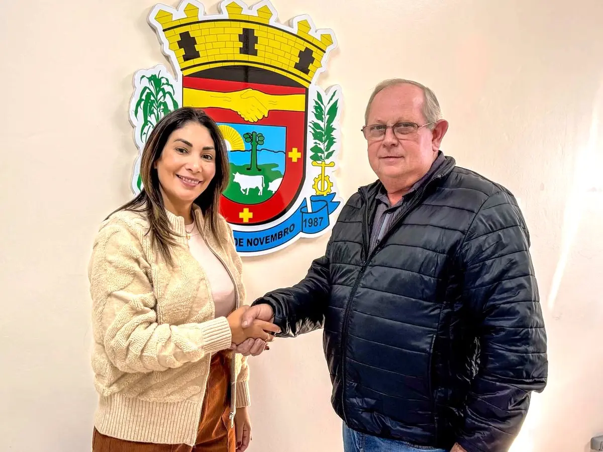 MUDANÇA NO LEGISLATIVO: LEOMAR DITTBERNER ASSUME CADEIRA NA CÂMARA DE VEREADORES DE QUINZE DE NOVEMBRO